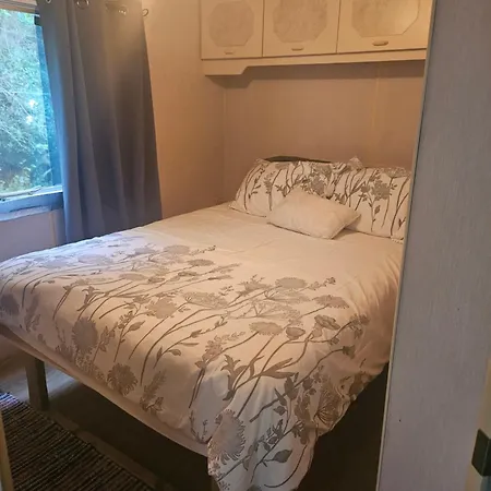 An Tigin Kamp alanı Cahersiveen